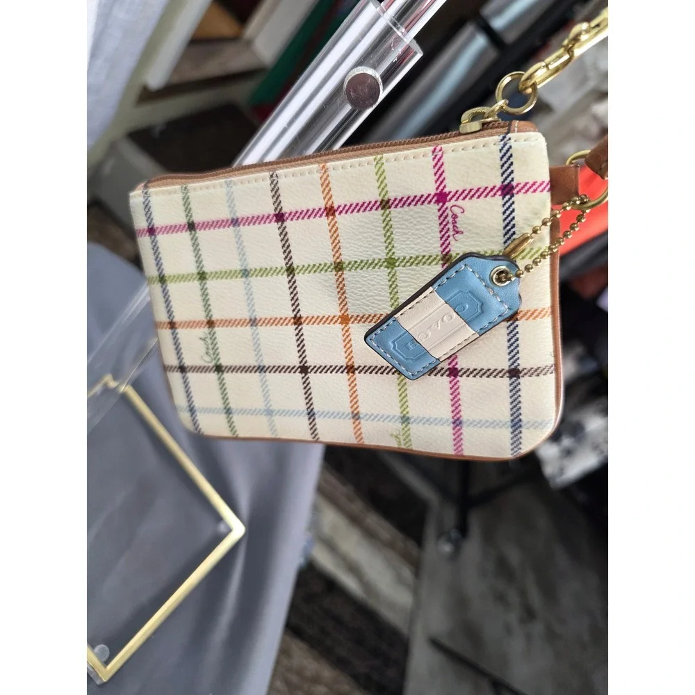 COACH Heritage Plaid Tattersall Stripe Horse & Carriage Wristlet Pouch Blue‎